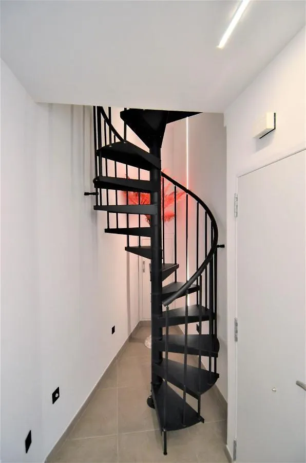 Apartmán Biblioteca De Lujo En El Centro Historico De Màlaga 0*,  Španělsko